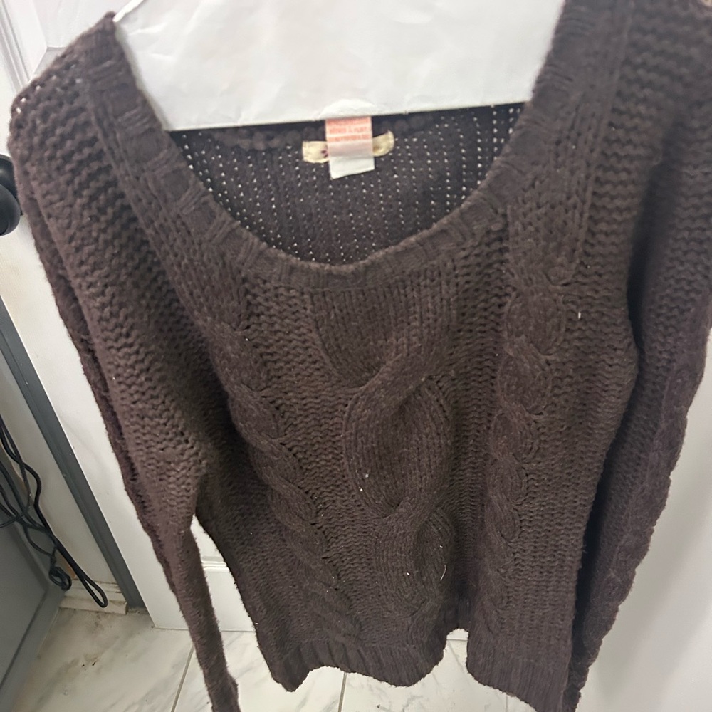TULLE brown sweater.